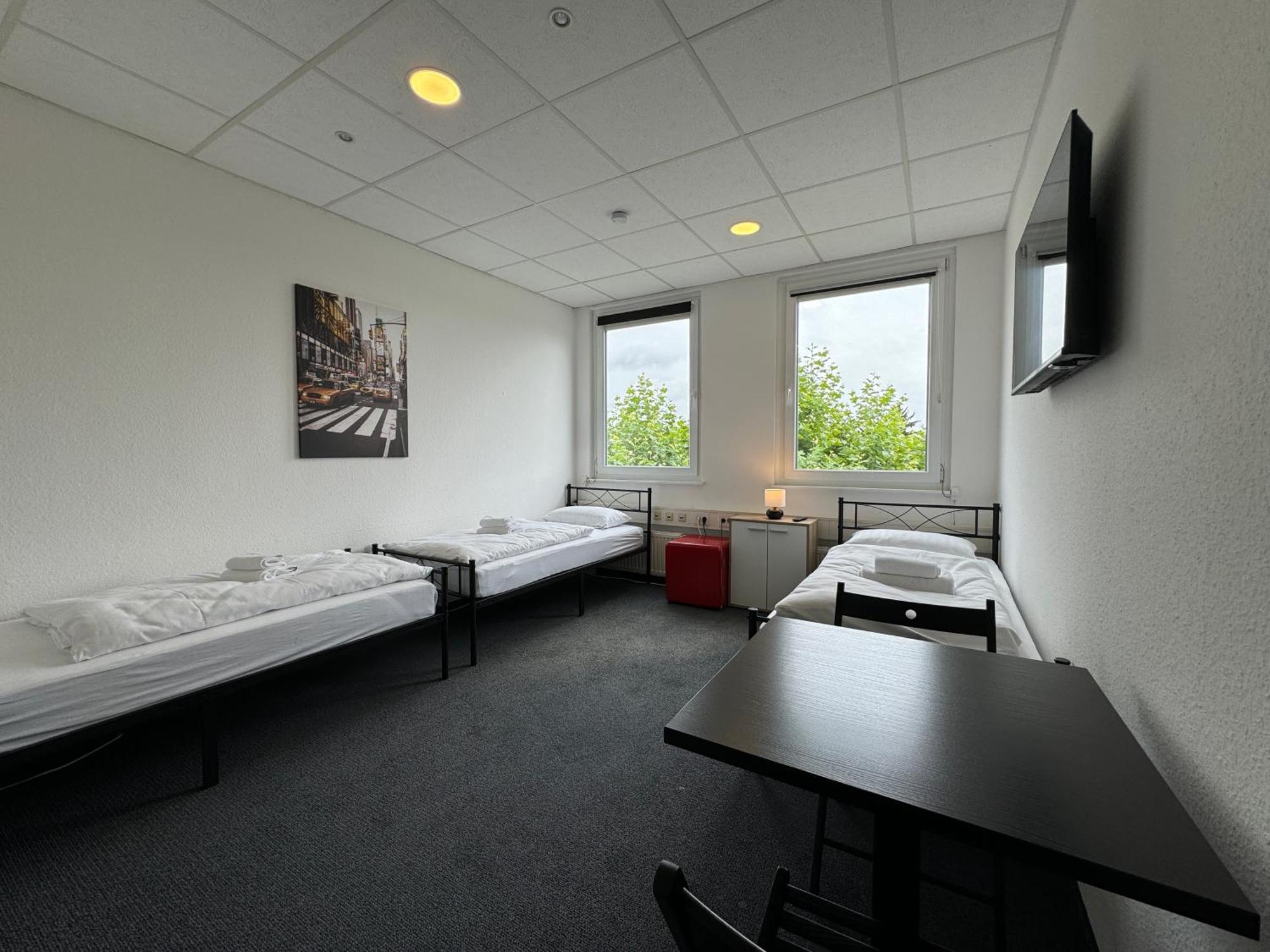 Thuja Apartments Karlsruhe-Neureut By Kurzzeit 外观 照片
