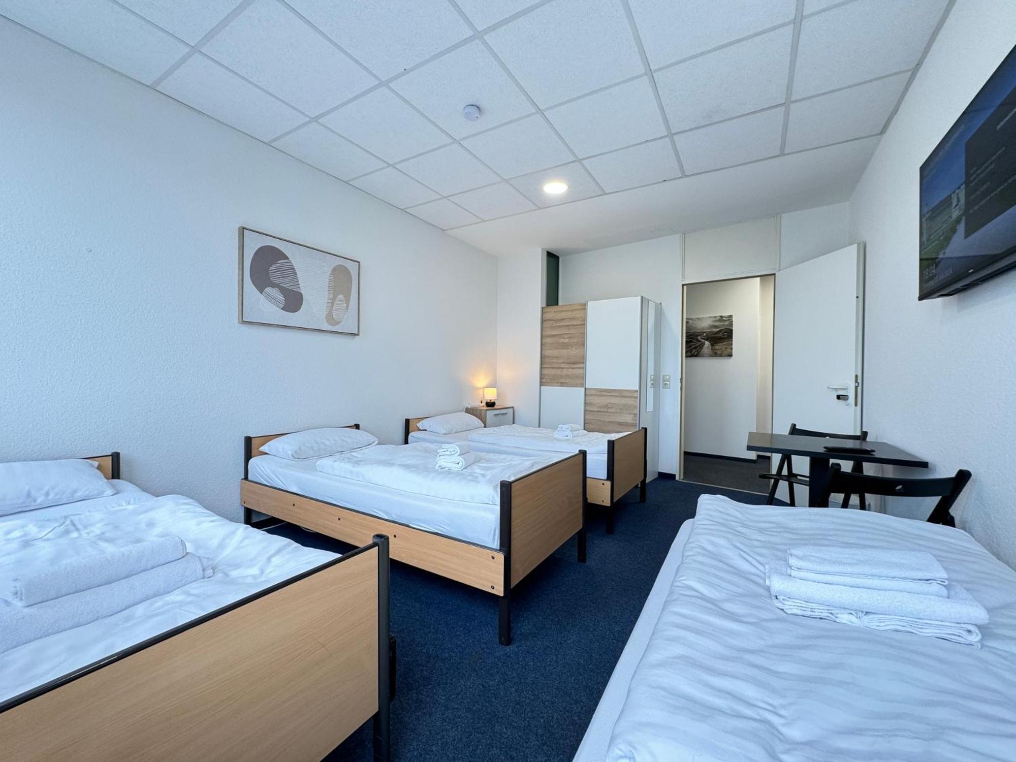 Thuja Apartments Karlsruhe-Neureut By Kurzzeit 外观 照片