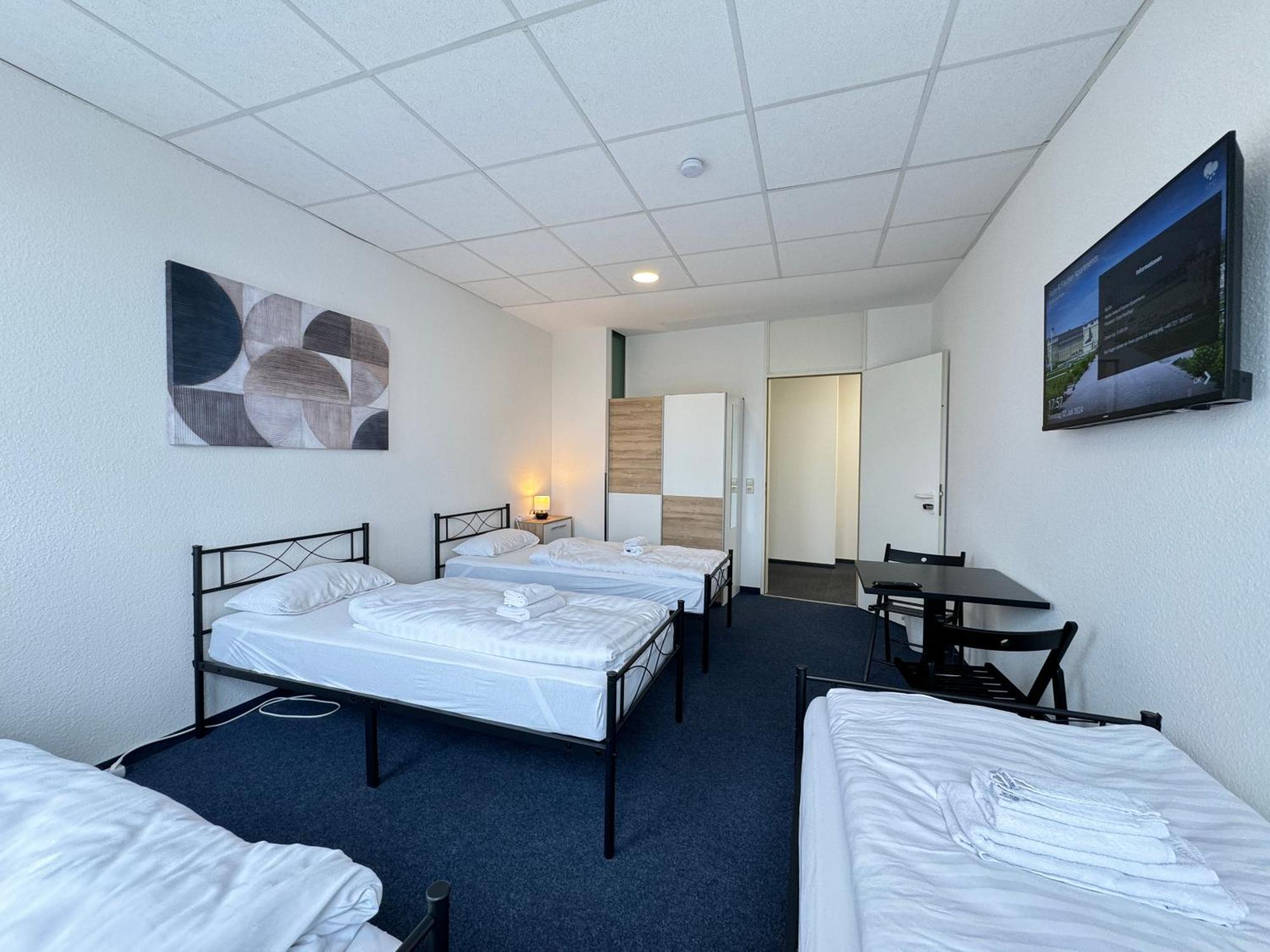 Thuja Apartments Karlsruhe-Neureut By Kurzzeit 外观 照片